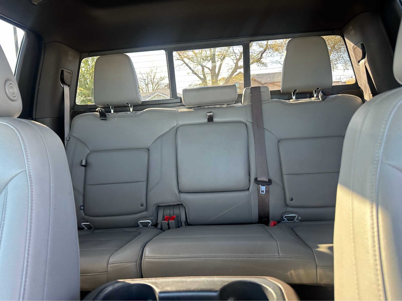 Used 2021 GMC Sierra 1500 SLT image 26