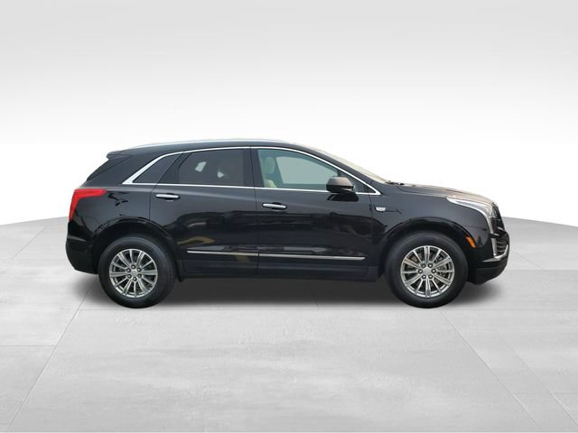Certified 2018 Cadillac XT5 Luxury w/ Driver Awareness Package AWD/4WD image 6