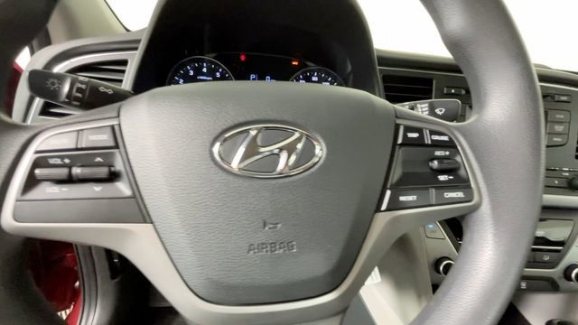 Used 2017 Hyundai Elantra SE FWD image 25