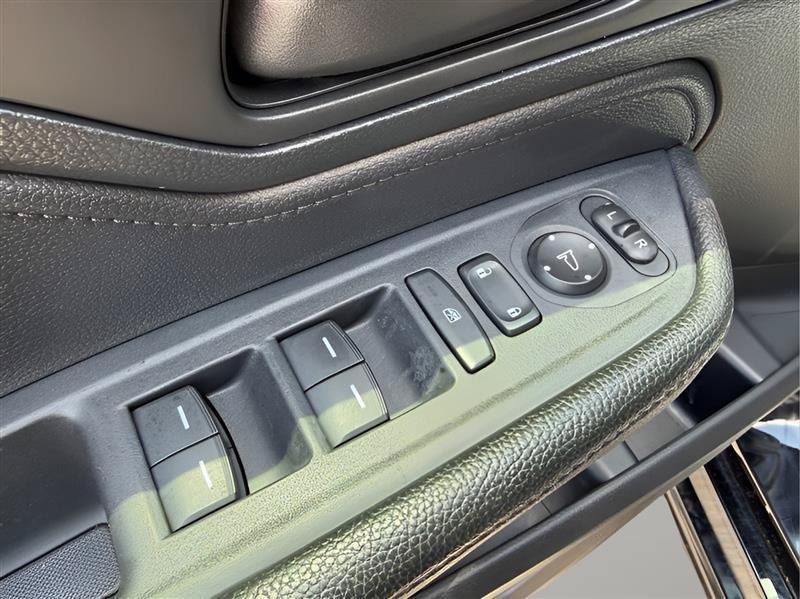 Used 2023 Honda Odyssey Sport image 19