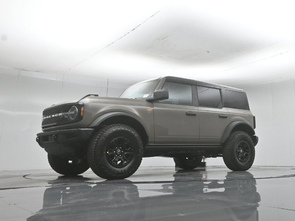 New 2026 Ford Bronco Badlands AWD/4WD image 48