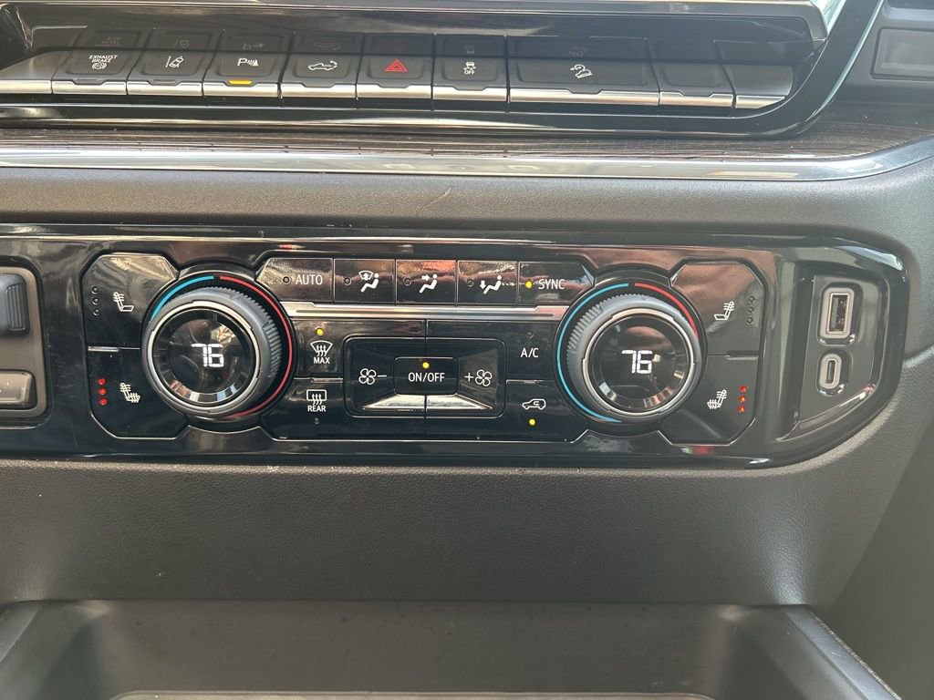 Used 2025 Chevrolet Silverado 2500 LT w/ Trail Boss Package image 39