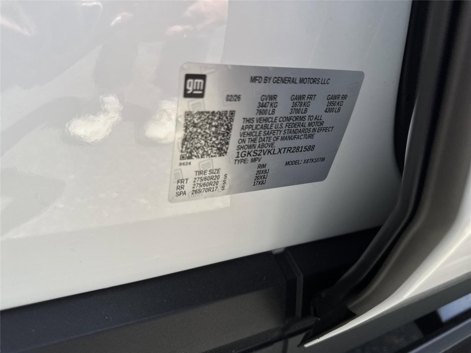 New 2026 GMC Yukon AT4 Ultimate w/ LPO, Floor Liner Package AWD/4WD image 10