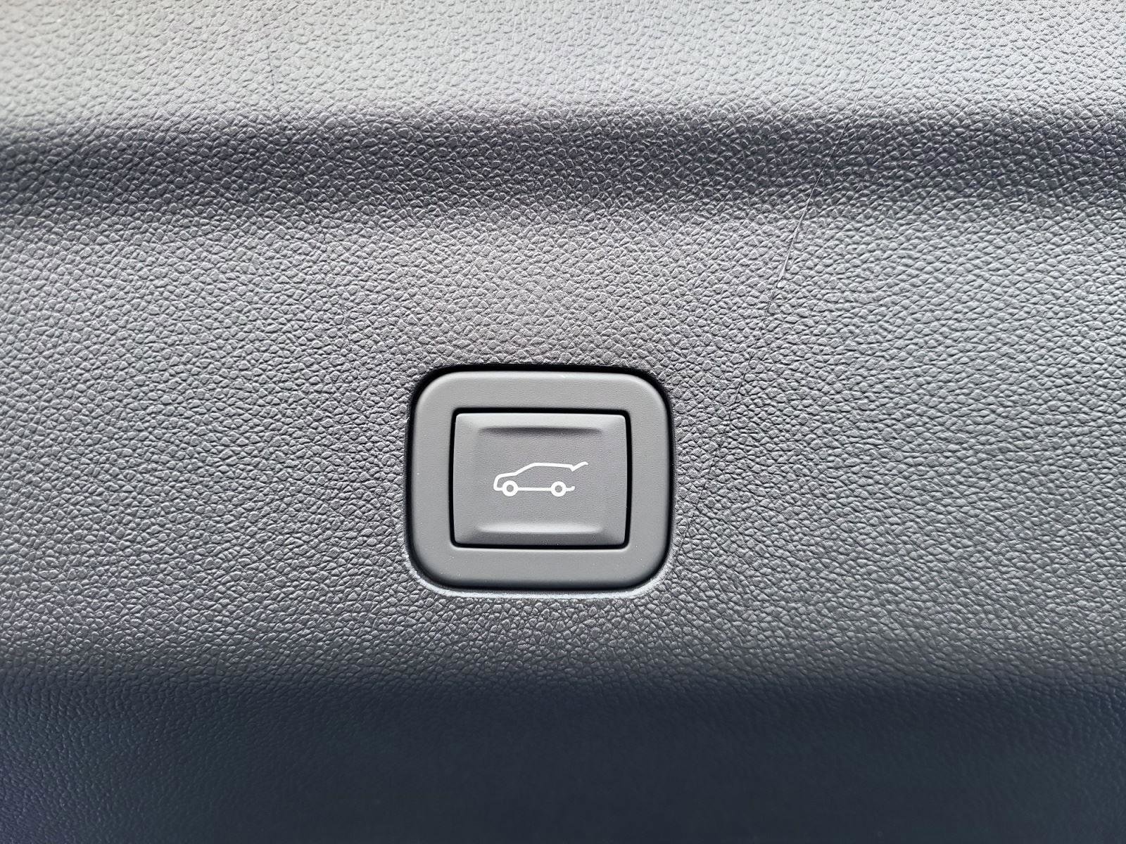 New 2026 Chevrolet Tahoe Premier image 26