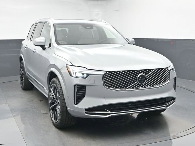 New 2026 Volvo XC90 B6 Plus w/ Protection Package Premier image 2