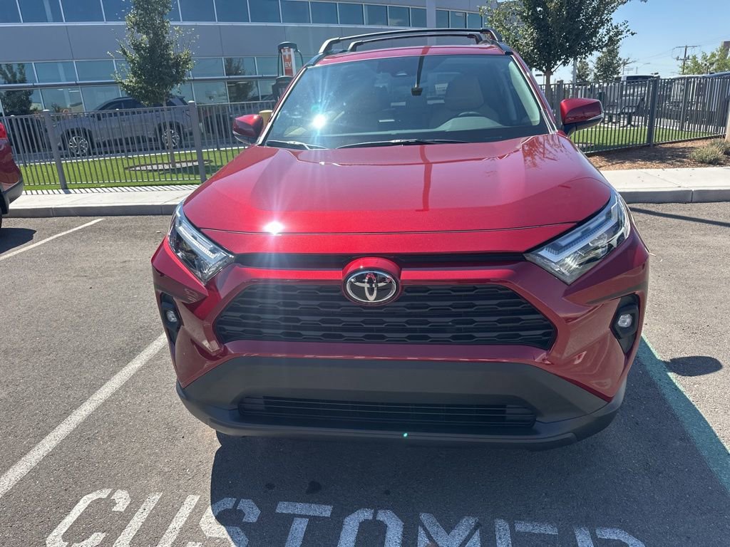 Used 2025 Toyota RAV4 XLE Premium image 2