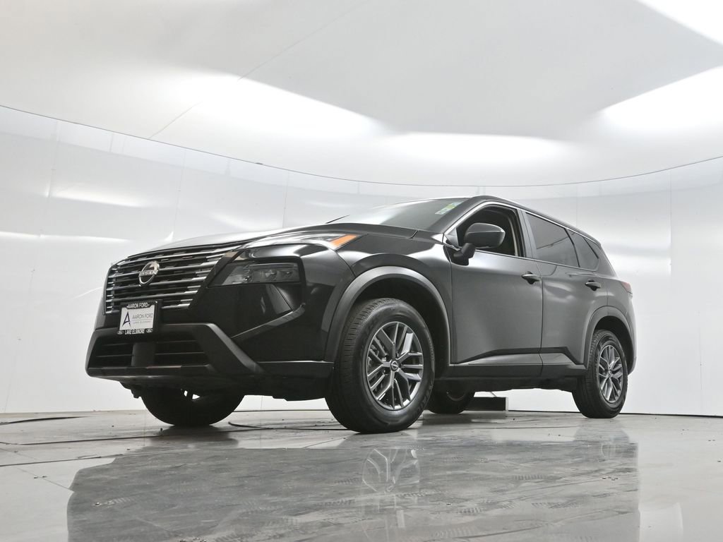 Used 2024 Nissan Rogue S image 53