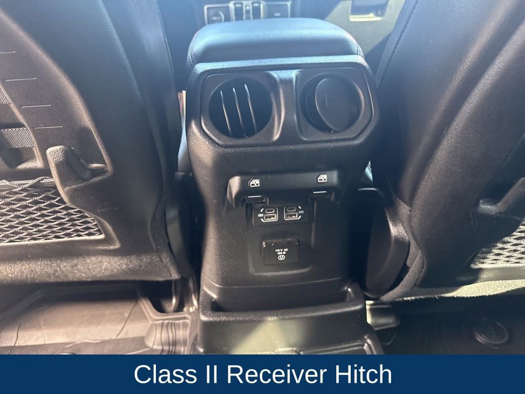 Used 2022 Jeep Wrangler Unlimited Rubicon w/ Steel Bumper Group image 28