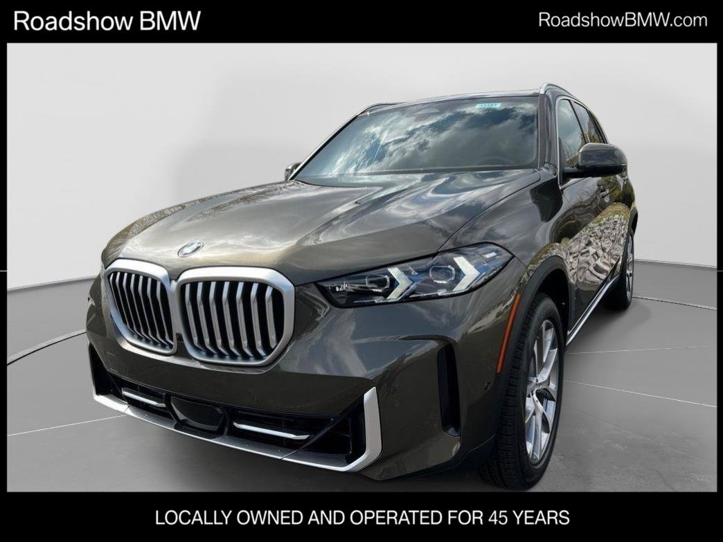 New 2026 BMW X5 xDrive40i w/ Parking Assistance Package AWD/4WD image 1