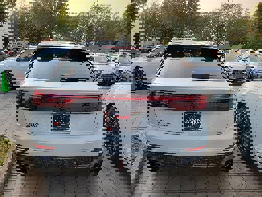 New 2026 Audi RS Q8 performance image 5
