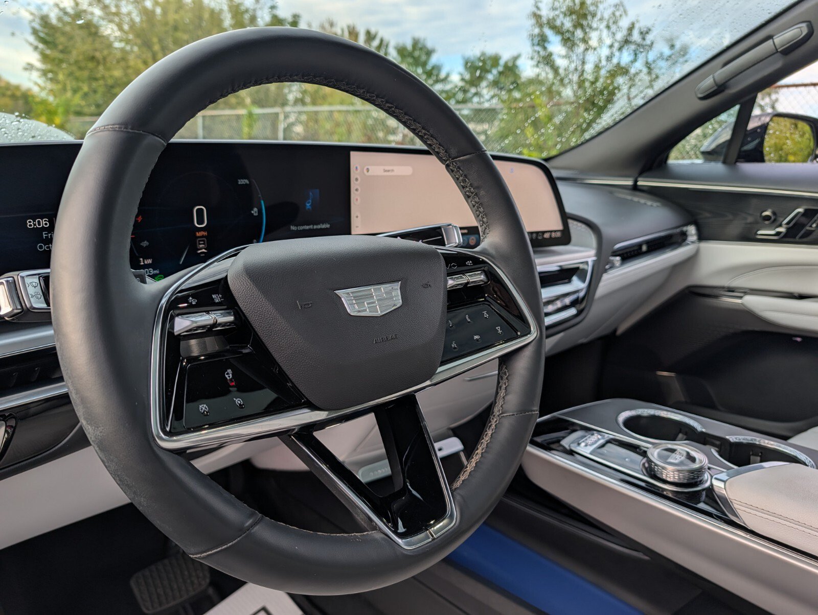 Used 2024 Cadillac Lyriq Sport AWD/4WD image 34
