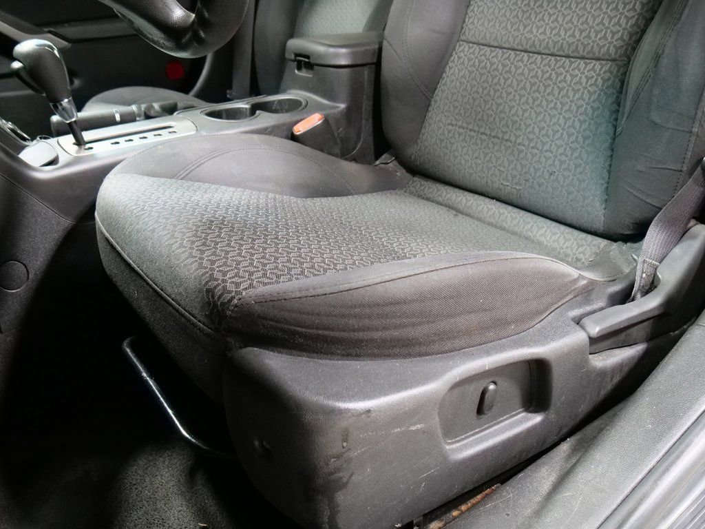 Used 2008 Pontiac G6 Sedan image 17