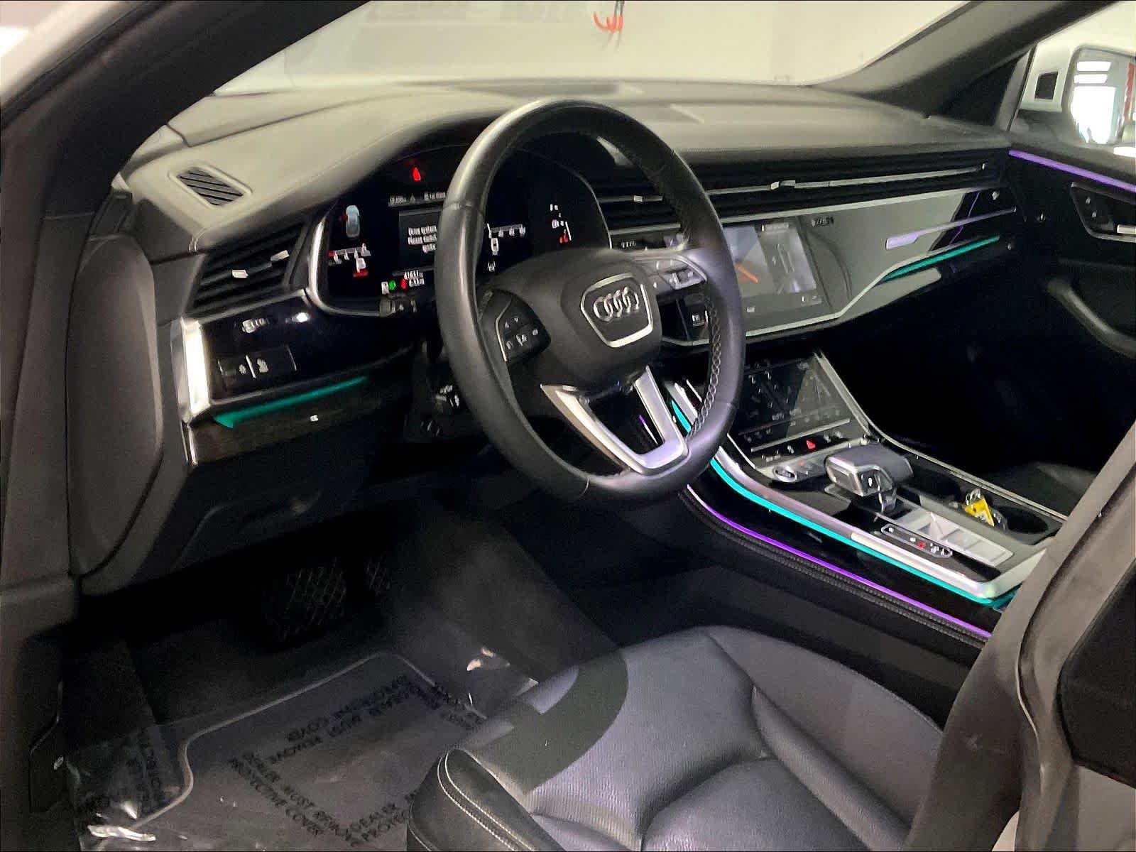 Used 2022 Audi Q8 Prestige AWD/4WD image 16