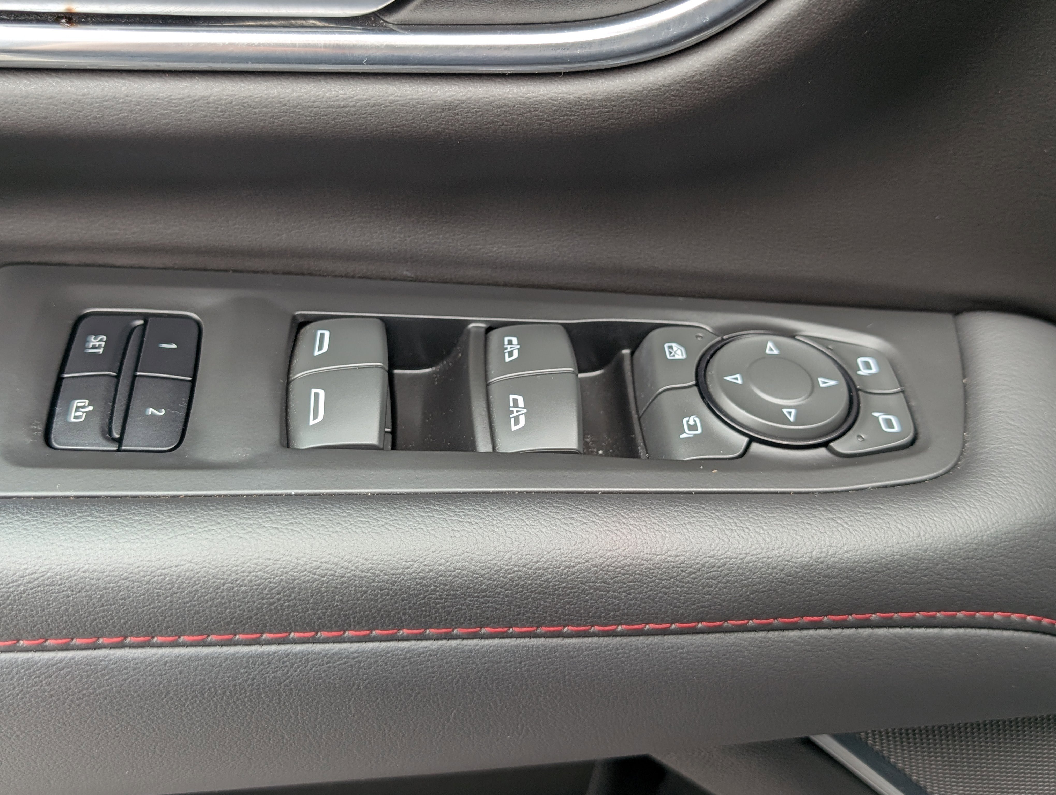 Used 2022 Chevrolet Tahoe RST w/ Luxury Package image 21