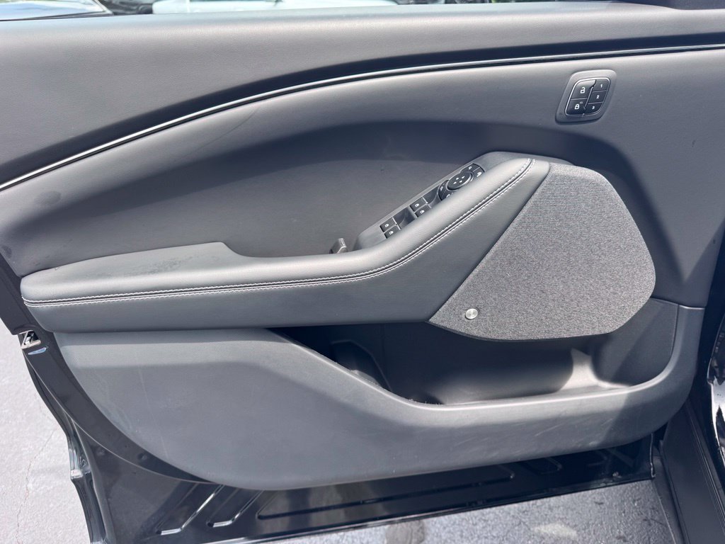 Used 2025 Ford Mustang Mach-E Premium RWD image 21