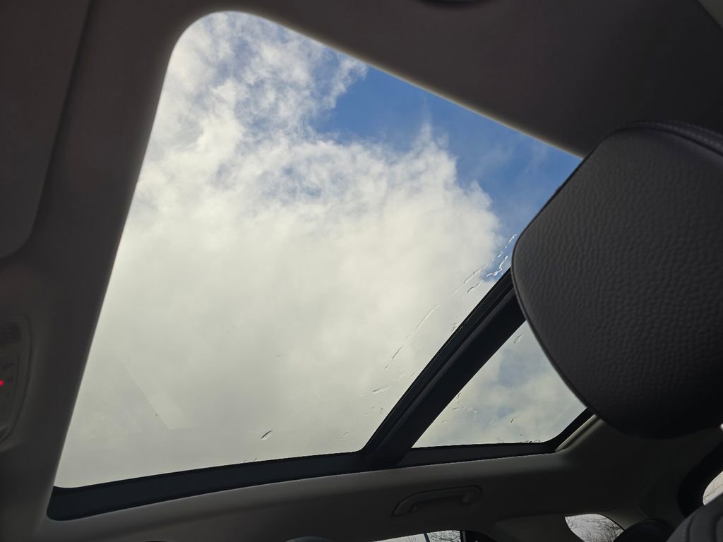 New 2026 Mercedes-Benz GLE 450 4MATIC image 3