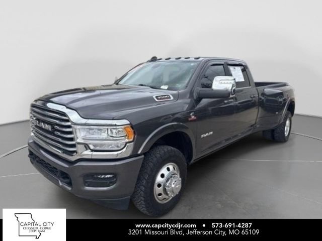 Used 2024 RAM 3500 Limited AWD/4WD image 1