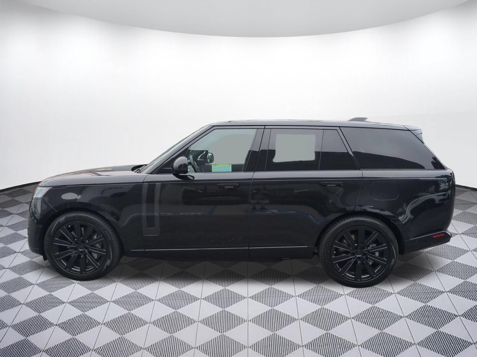 New 2026 Land Rover Range Rover SE AWD/4WD image 2