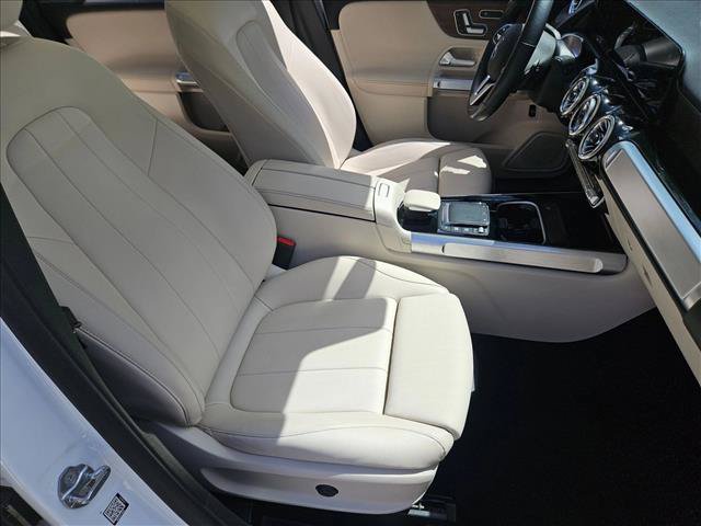 Used 2023 Mercedes-Benz GLB 250 image 19