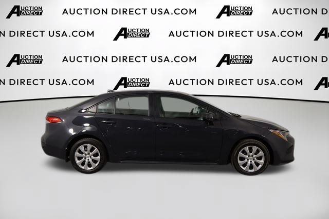 Used 2025 Toyota Corolla LE FWD image 42