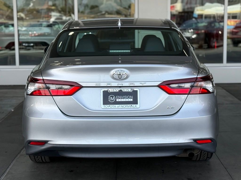 Certified 2022 Toyota Camry LE image 11
