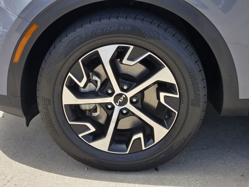 Certified 2023 Kia Sportage EX FWD image 17