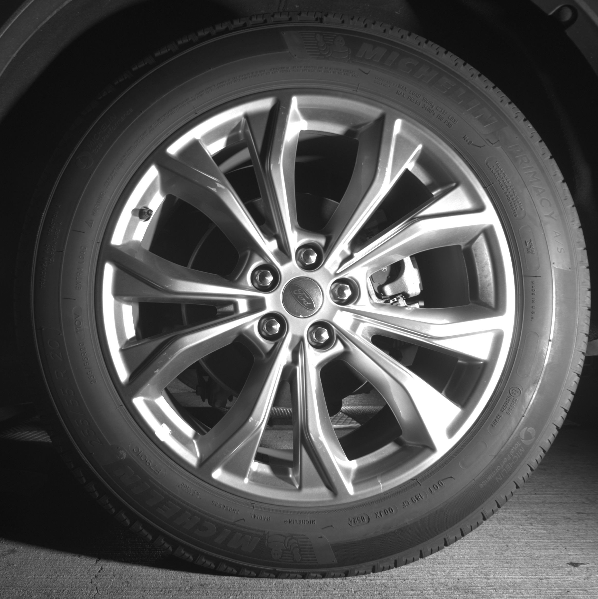 Used 2024 Ford Explorer Limited image 14