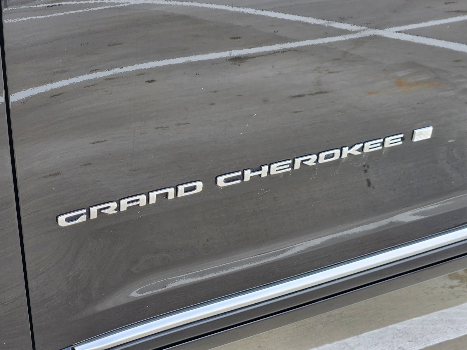 Used 2025 Jeep Grand Cherokee L Summit w/ Advanced Protech Group IV image 13