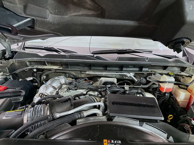 Used 2024 GMC Sierra 3500 AT4 w/ AT4 Premium Plus Package image 32