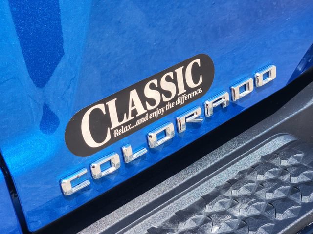 Used 2024 Chevrolet Colorado Trail Boss w/ Advanced Trailering Package AWD/4WD image 12