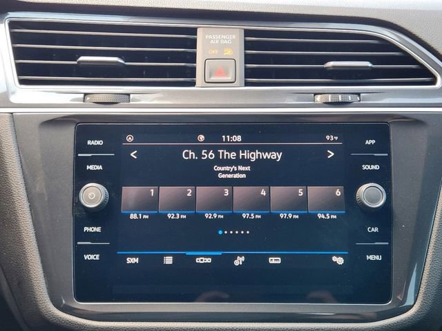 New 2024 Volkswagen Tiguan SE R-Line image 12