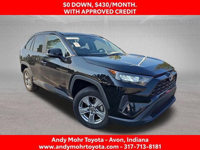 Used 2022 Toyota RAV4 LE AWD/4WD image 1