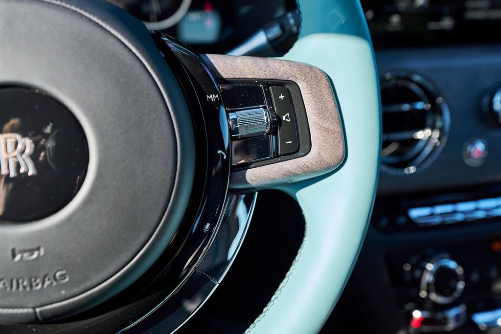 Used 2025 Rolls-Royce Ghost AWD/4WD image 65