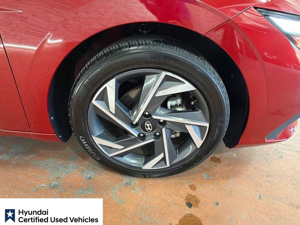 Used 2025 Hyundai Elantra Sport FWD image 13