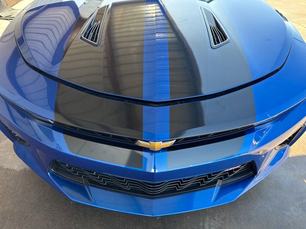 Used 2017 Chevrolet Camaro SS RWD image 38