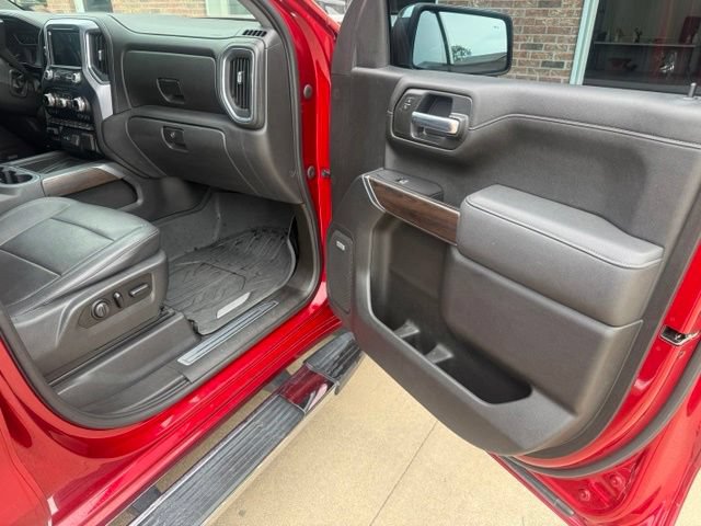 Used 2021 GMC Sierra 1500 SLT w/ SLT Premium Plus Package AWD/4WD image 21