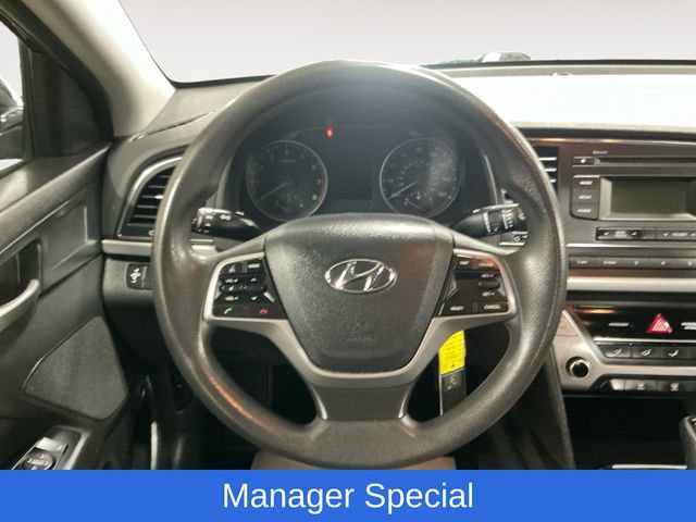 Used 2018 Hyundai Elantra SE FWD image 12