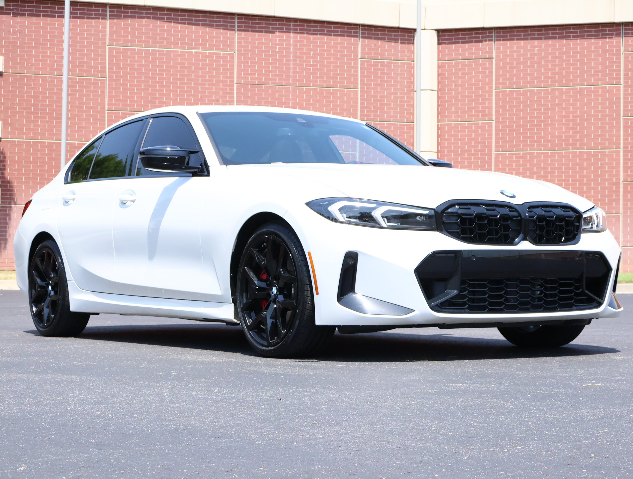 Used 2025 BMW M340i xDrive w/ Shadowloine Package AWD/4WD video 1