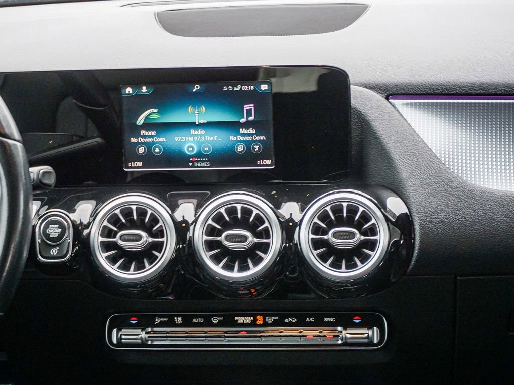 Used 2021 Mercedes-Benz GLA 250 image 16