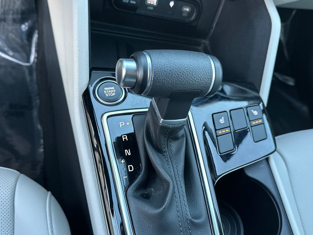 Certified 2024 Kia Sportage EX image 28