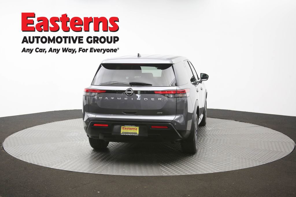 Used 2023 Nissan Pathfinder S AWD/4WD image 43