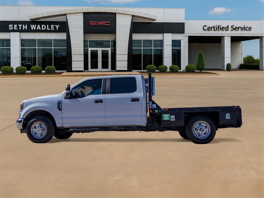 Used 2022 Ford F250 XL w/ Power Equipment Group image 3