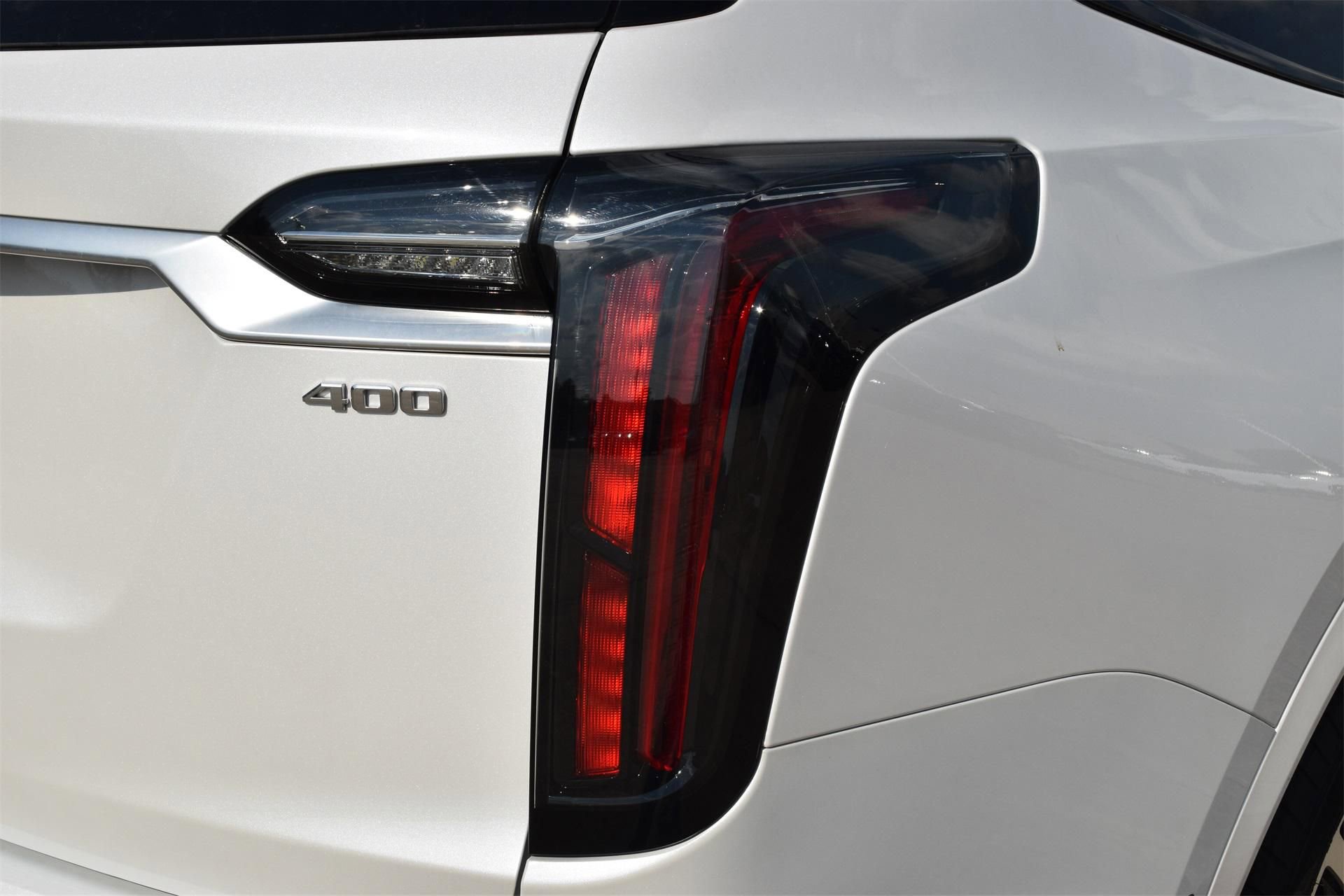 New 2025 Cadillac XT6 Sport w/ Platinum Package image 22