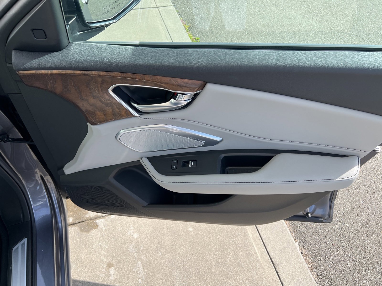 Used 2019 Acura RDX AWD w/ Advance Package image 15