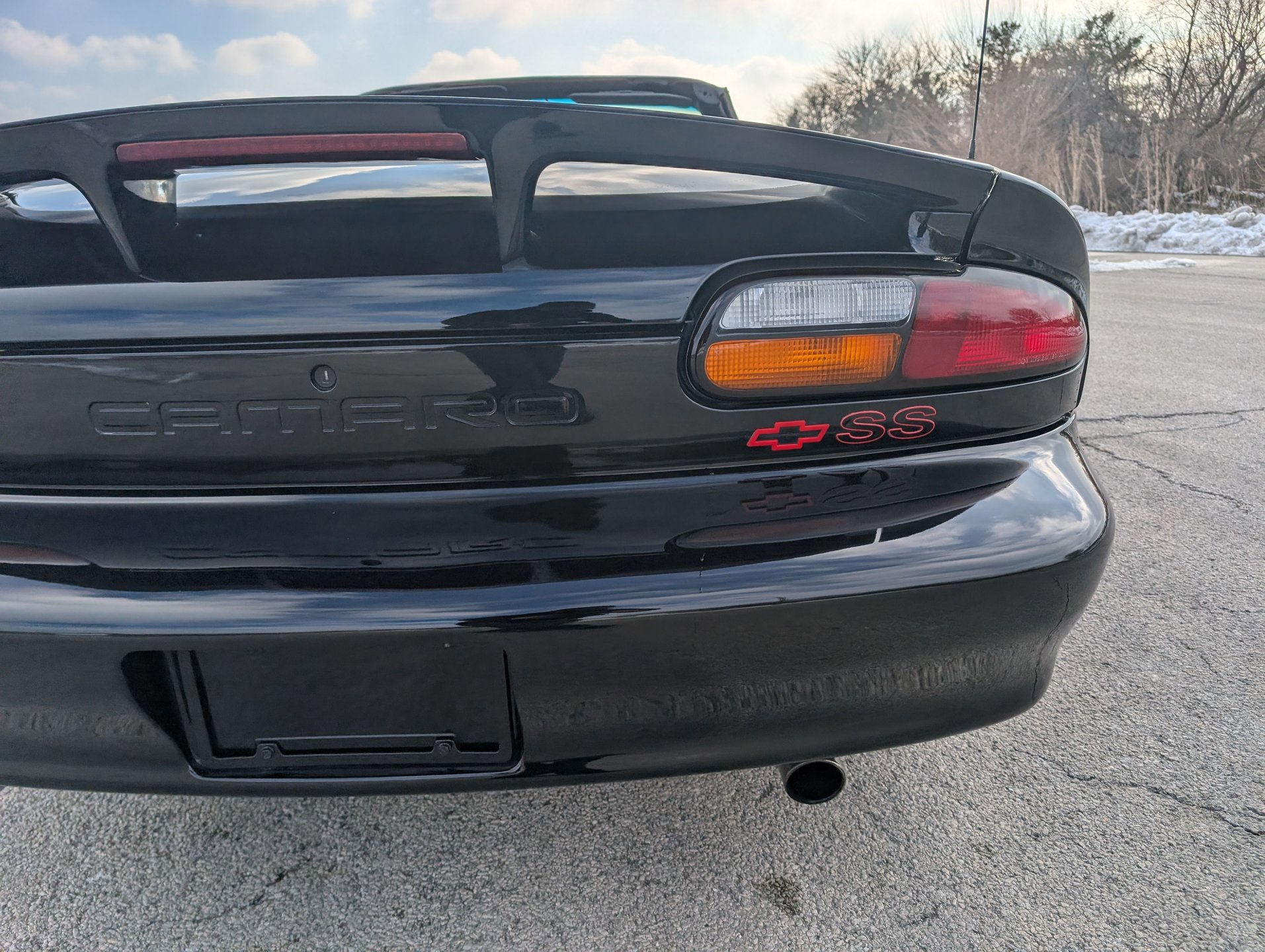 Used 2001 Chevrolet Camaro Z28 w/ SS Performance/Appearance Pkg image 37