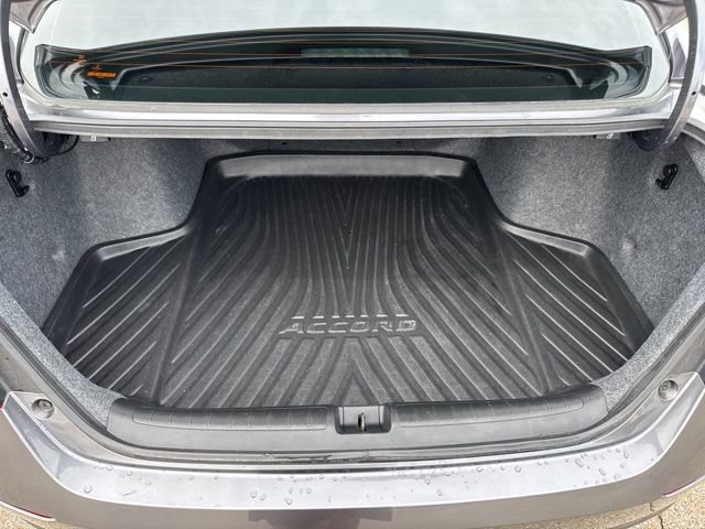 Used 2018 Honda Accord EX-L image 12