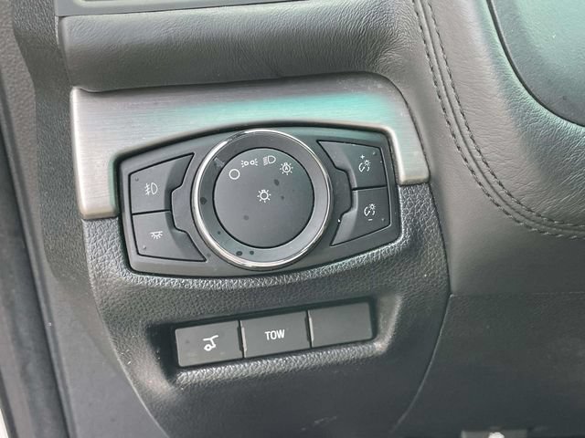 Used 2016 Ford Explorer Platinum AWD/4WD image 23