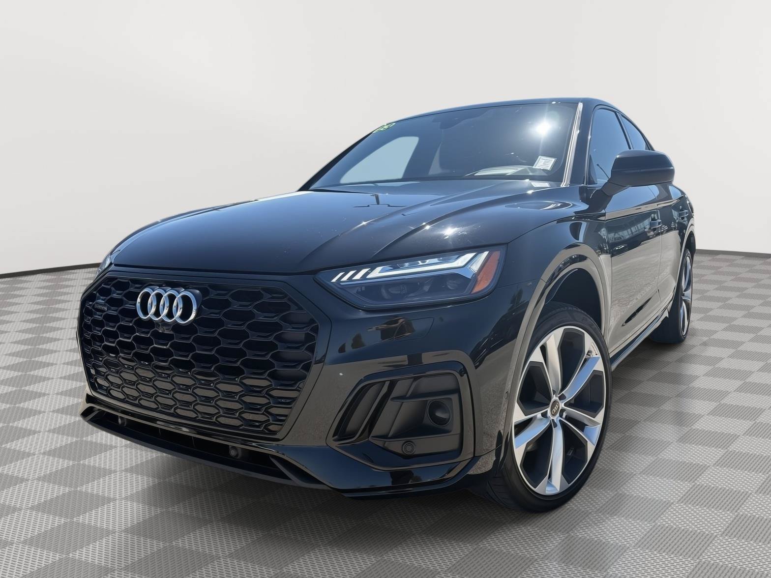 Used 2023 Audi Q5 2.0T Prestige w/ Prestige Package AWD/4WD image 1