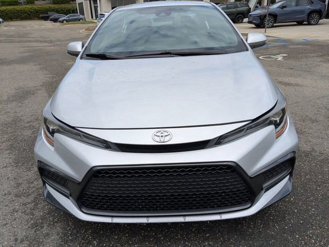 Used 2021 Toyota Corolla SE image 3