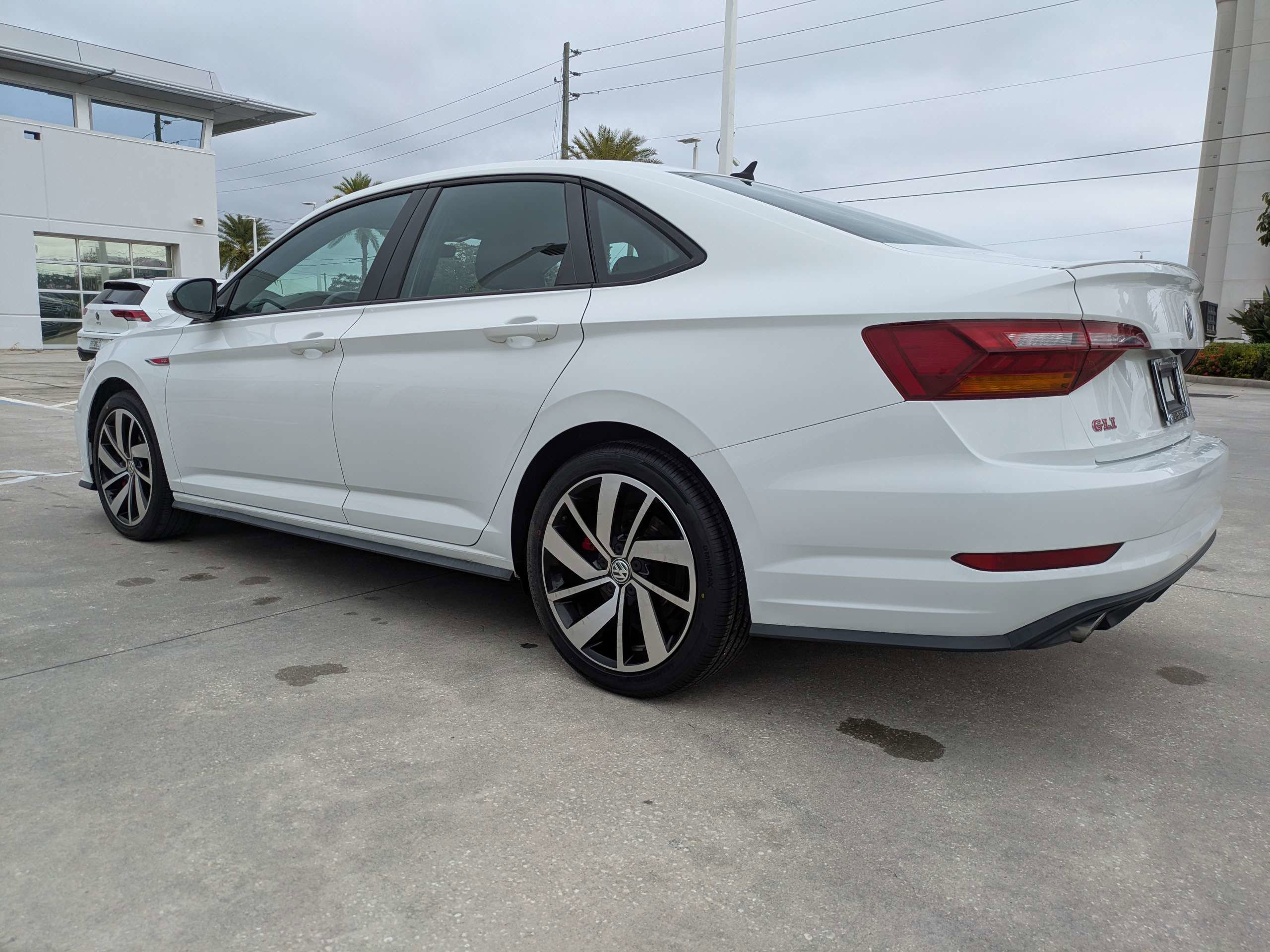 Certified 2019 Volkswagen Jetta GLI image 6
